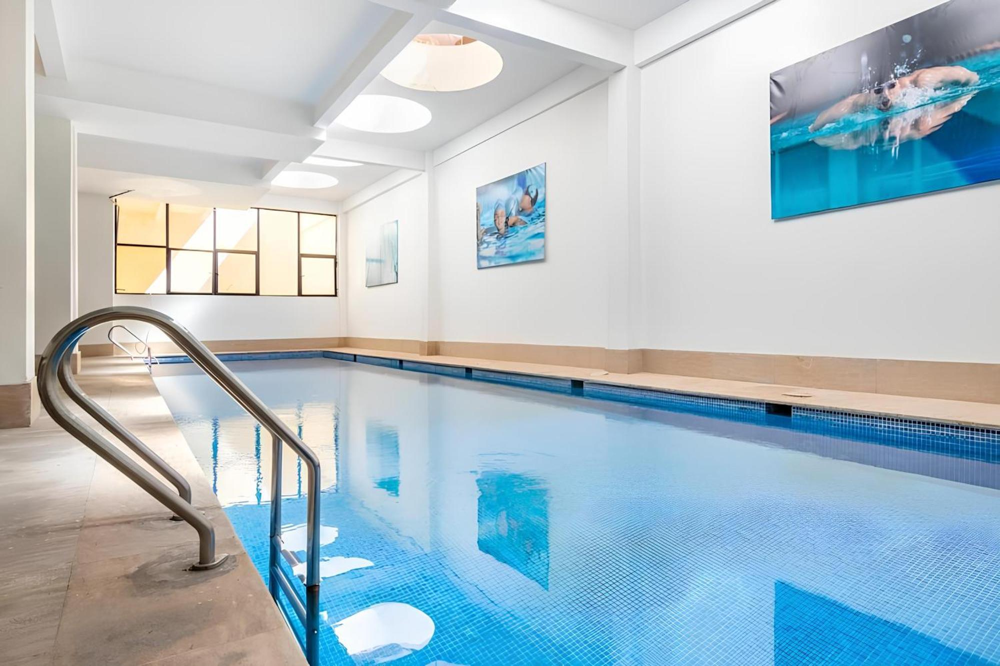 C-Appartement De Luxe Plein Centre De Gueliz Avec Piscine Parking Wifi Netflix 마라케시 외부 사진